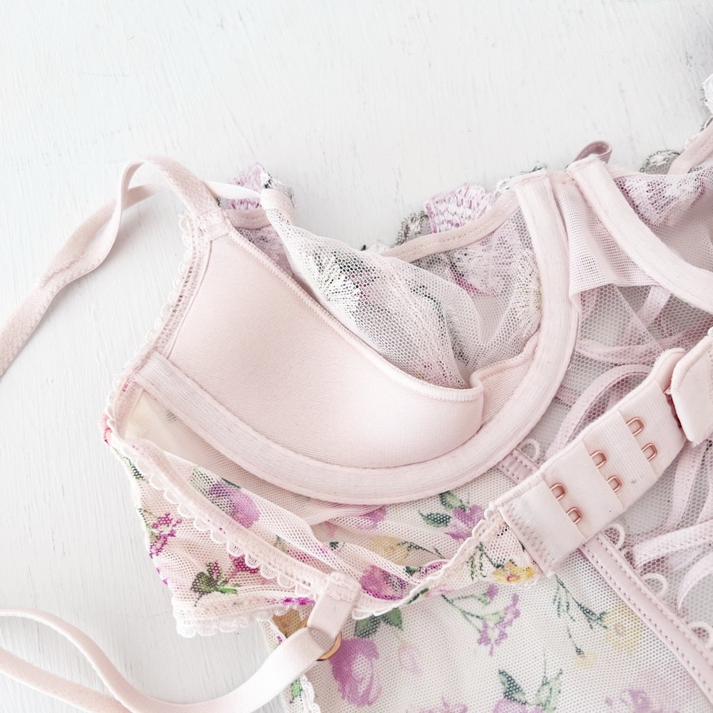 Victoria's Secret Spring Bouquet Lace-Up Wicked Balconette Teddy Coquette - Picture 7 of 8